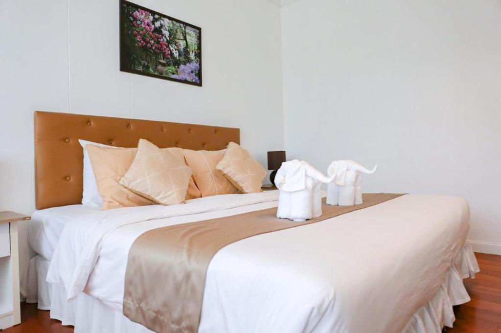 Rajapruek Place Chiang Mai Exterior photo