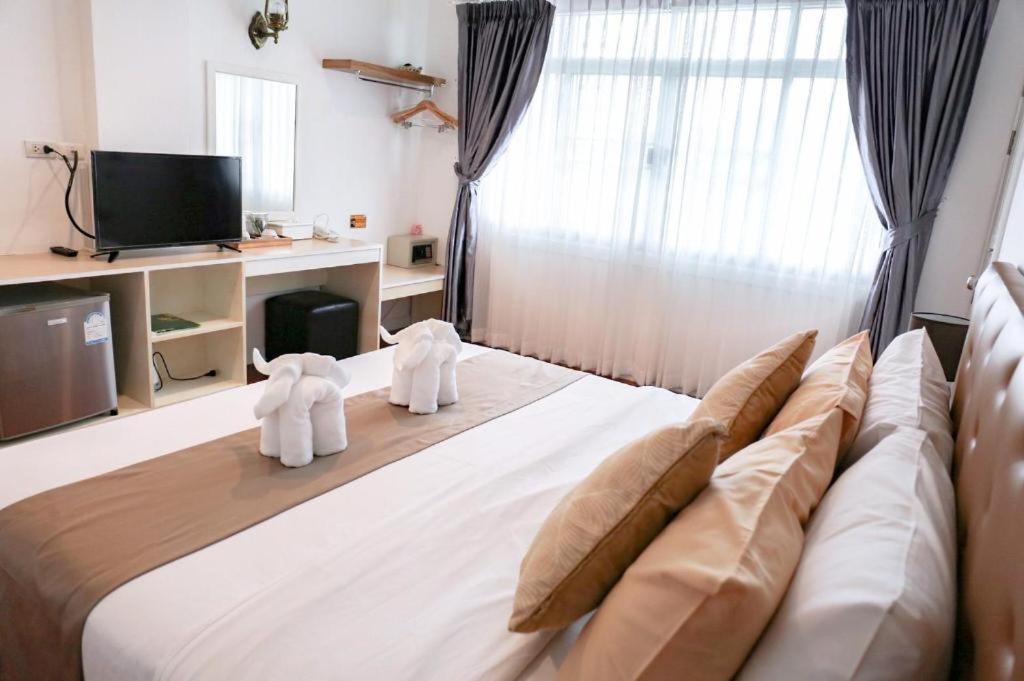 Rajapruek Place Chiang Mai Exterior photo