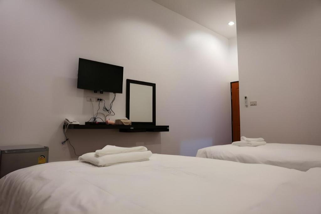Rajapruek Place Chiang Mai Exterior photo