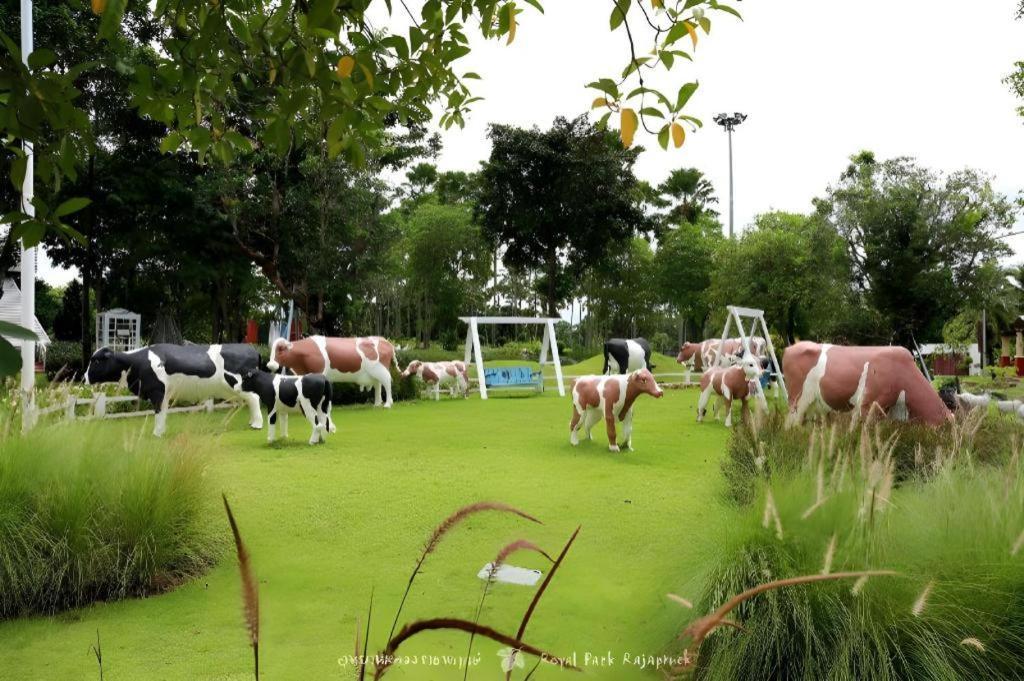 Rajapruek Place Chiang Mai Exterior photo